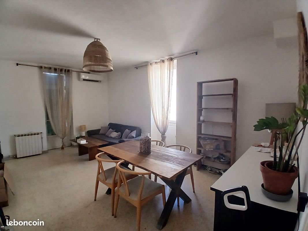 Appartement à louer, 84m², Saint-Andiol