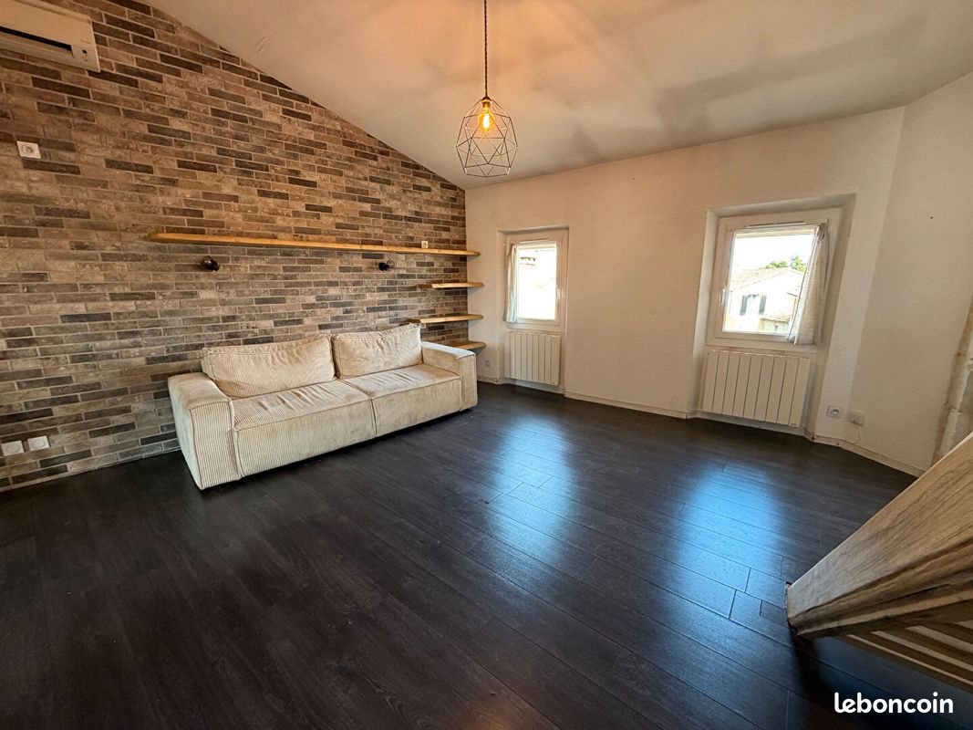 Appartement à louer, 40m², Istres