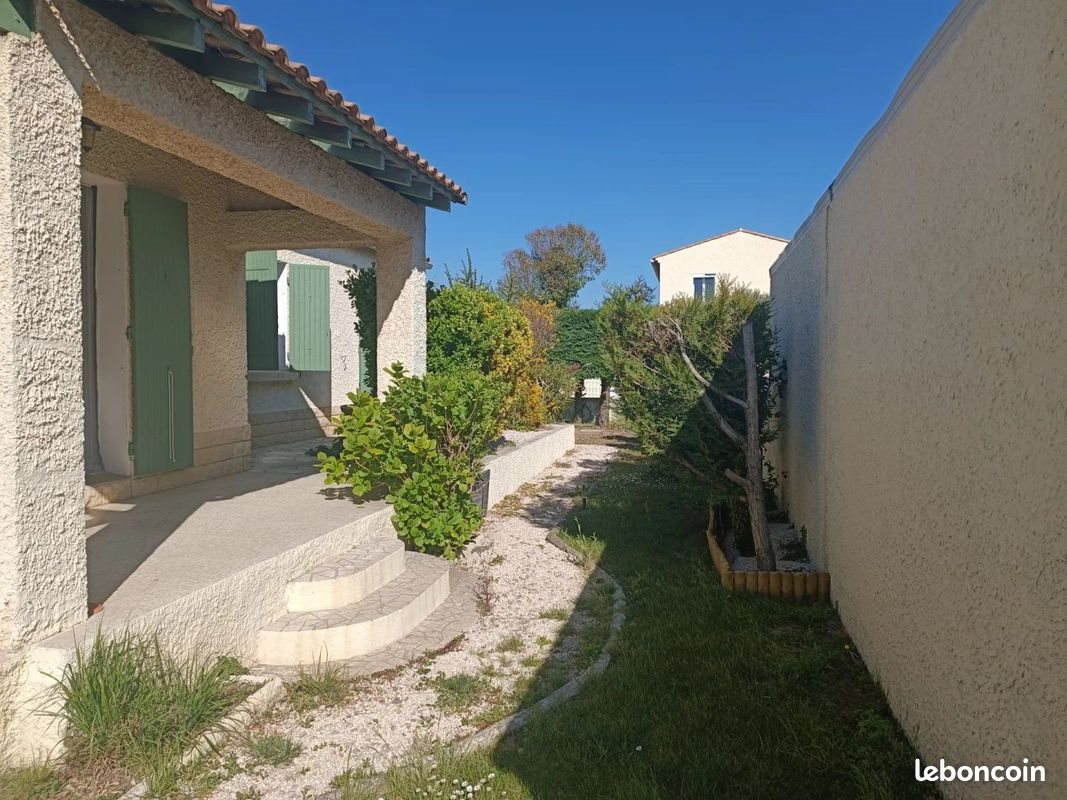 Maison à louer, 92m², Istres