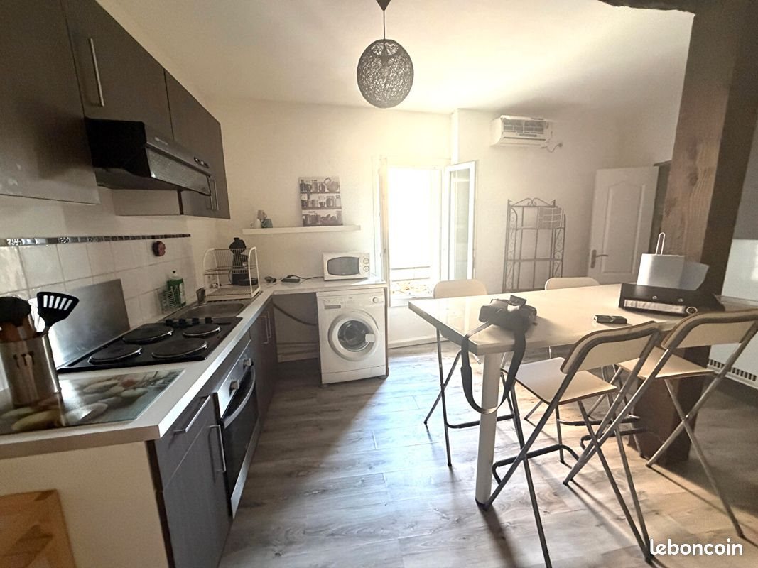 Appartement à vendre, 37m², Saint-Mitre-les-Remparts