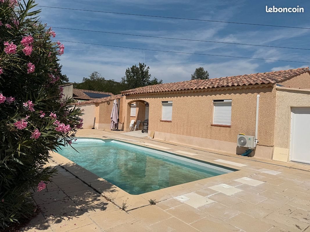 Maison à vendre, 114m², Eyguières
