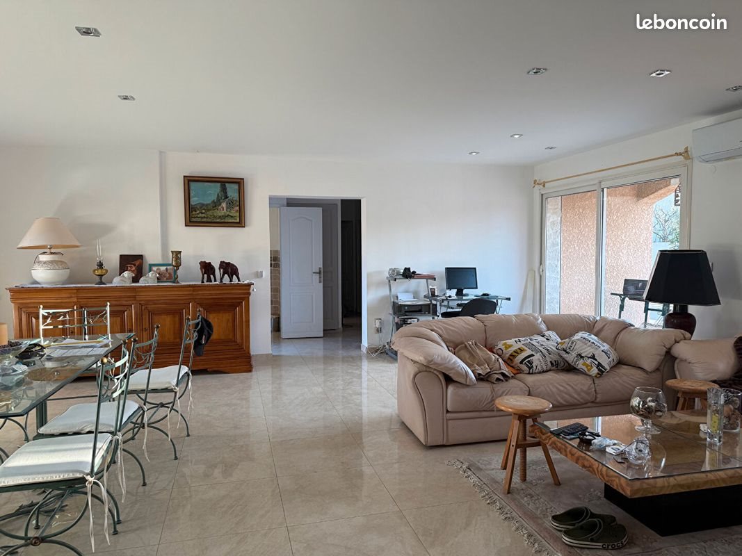 Maison à vendre, 114m², Eyguières