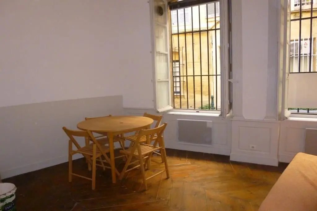 Appartement à louer, 24m², Aix-en-Provence