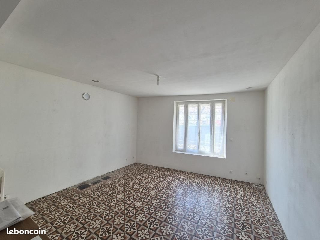 Maison à vendre, 76m², Milly-la-Forêt
