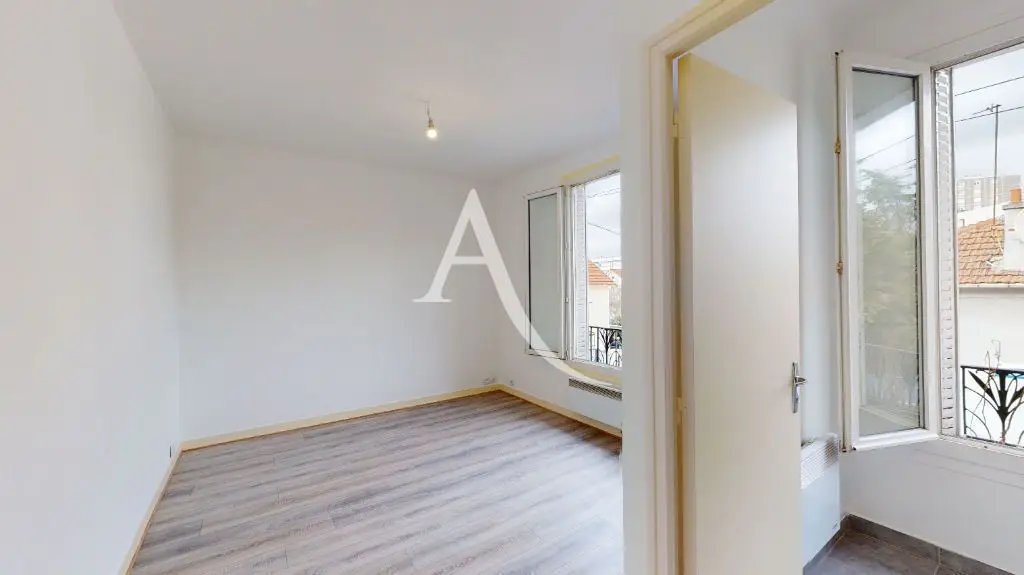 Appartement à louer, 18m², Maisons-Alfort