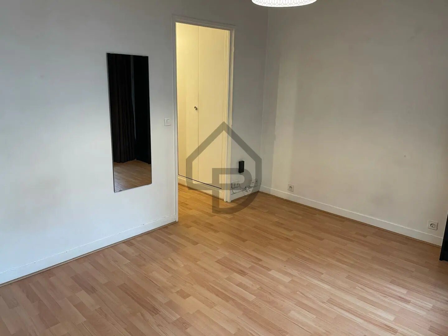 Appartement à louer, 23m², Paris 11ème