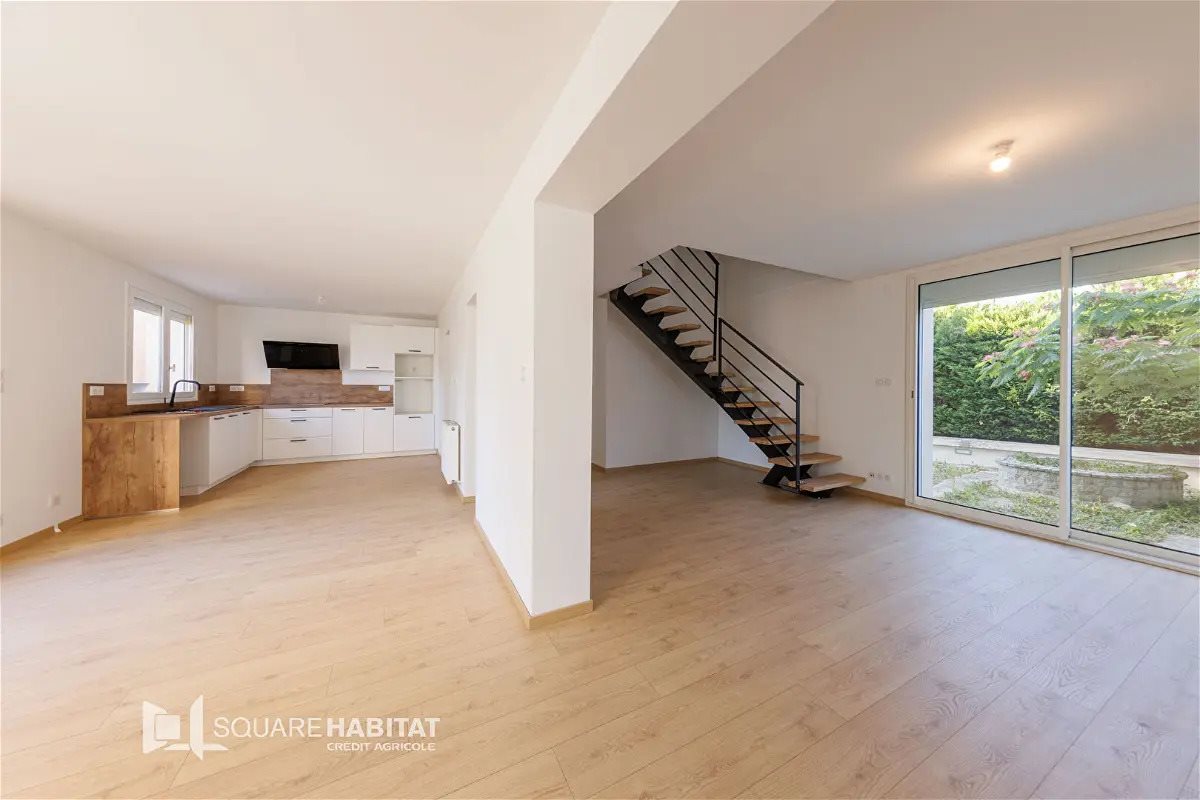 Maison à vendre, 100m², Le Cendre