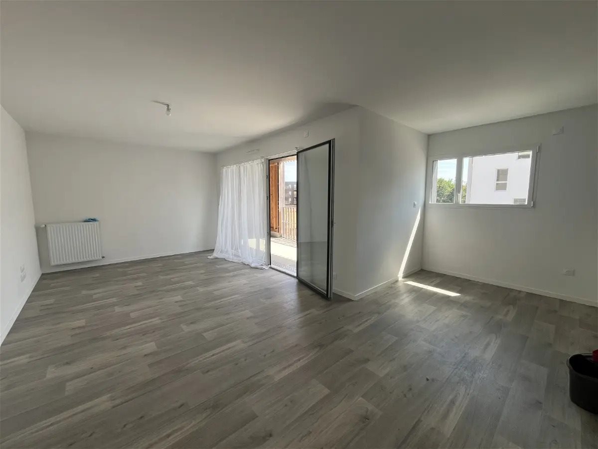 Appartement à louer, 70m², Saint-Avé