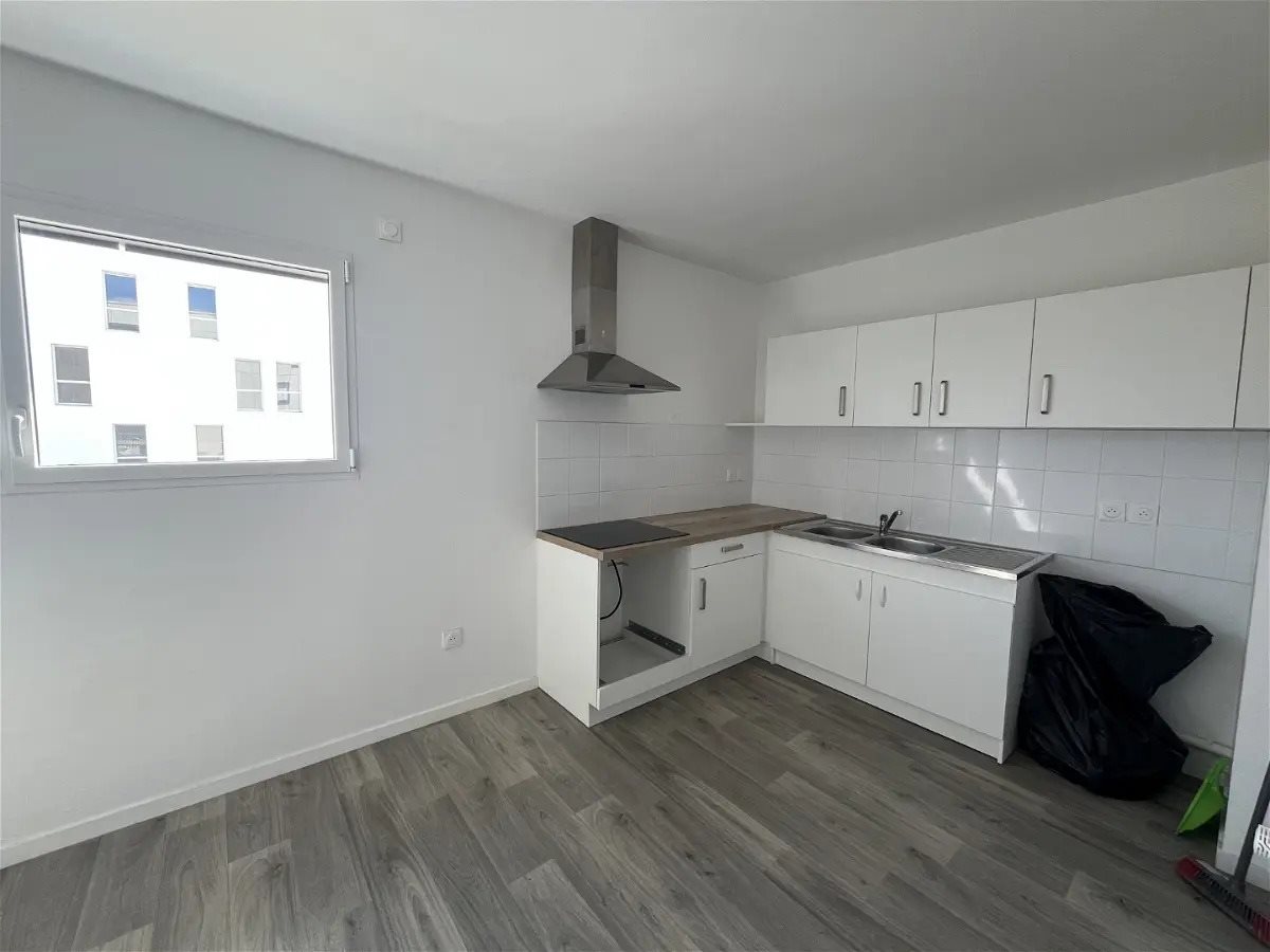 Appartement à louer, 70m², Saint-Avé