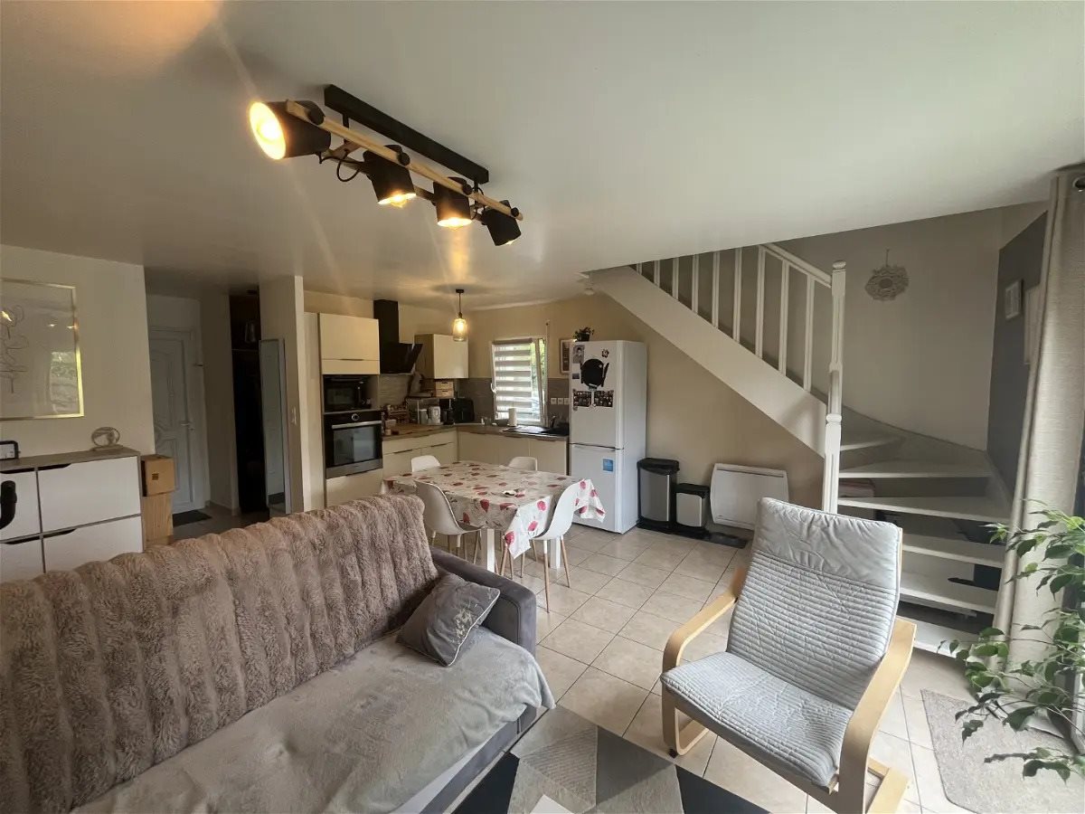 Maison à louer, 53m², Pluvigner