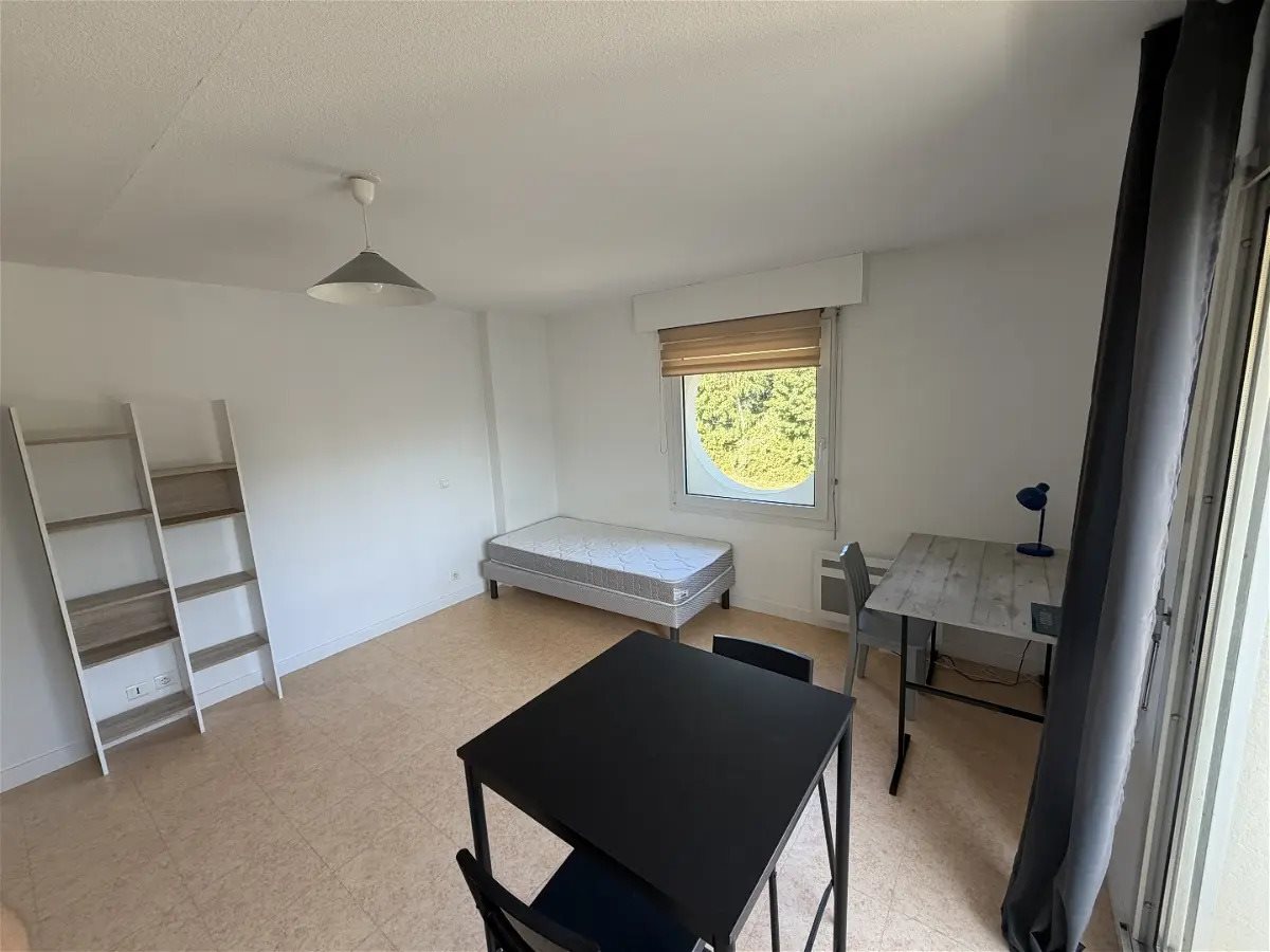 Appartement à louer, 28m², Vannes