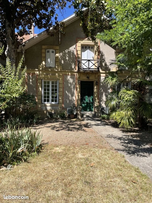 Maison à vendre, 182m², Bergerac