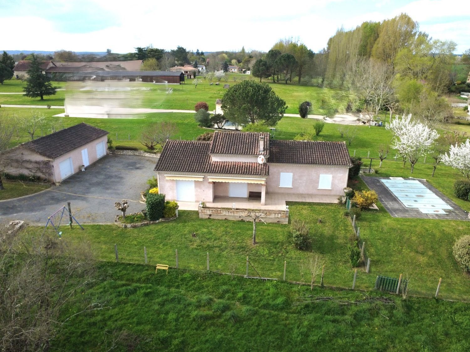 Maison à vendre, 130m², Saint-Pierre-d'Eyraud