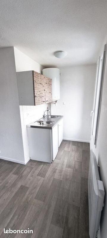 Appartement à louer, 16m², Montville