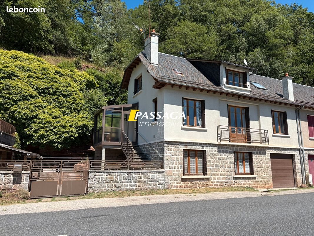 Maison à vendre, 128m², Saint-Laurent-d'Olt