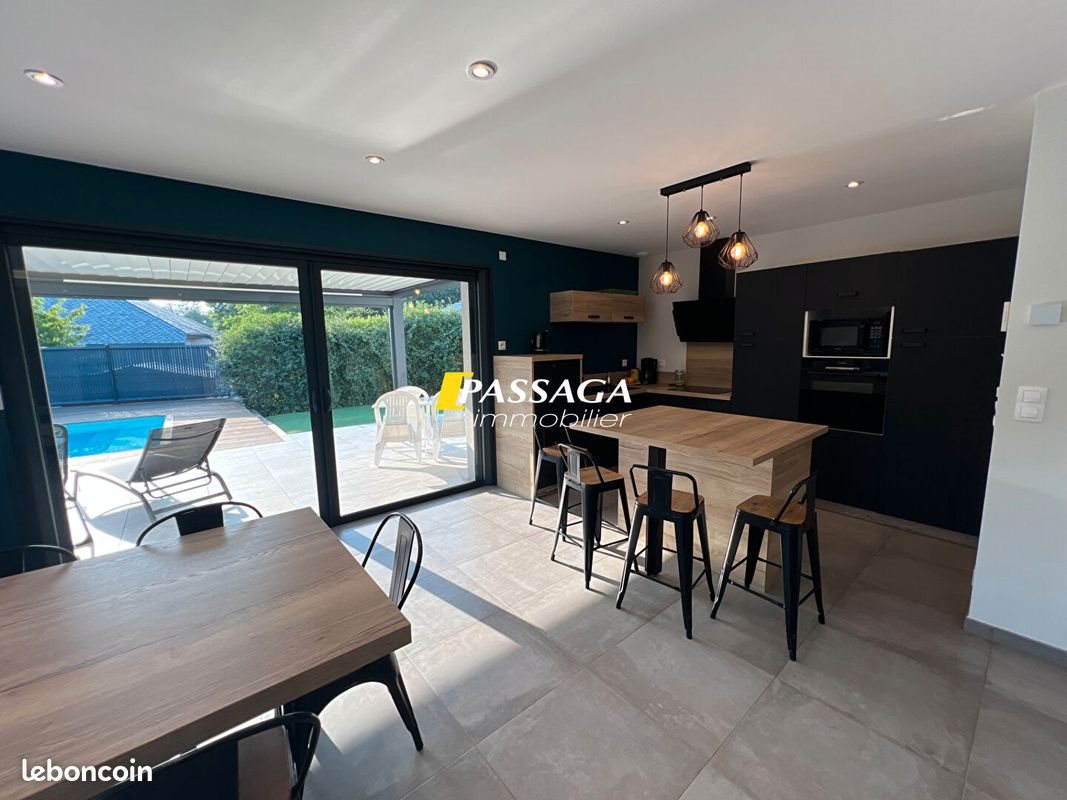 Maison à vendre, 118m², Agen-d'Aveyron