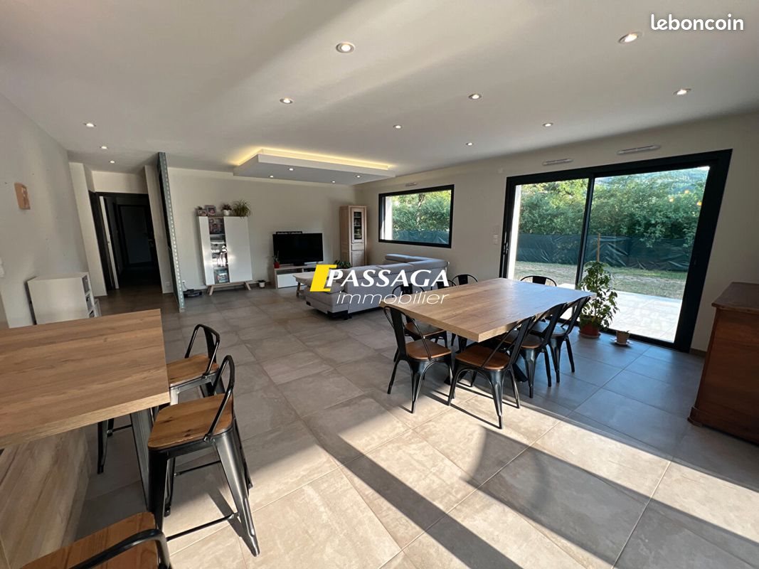 Maison à vendre, 118m², Agen-d'Aveyron