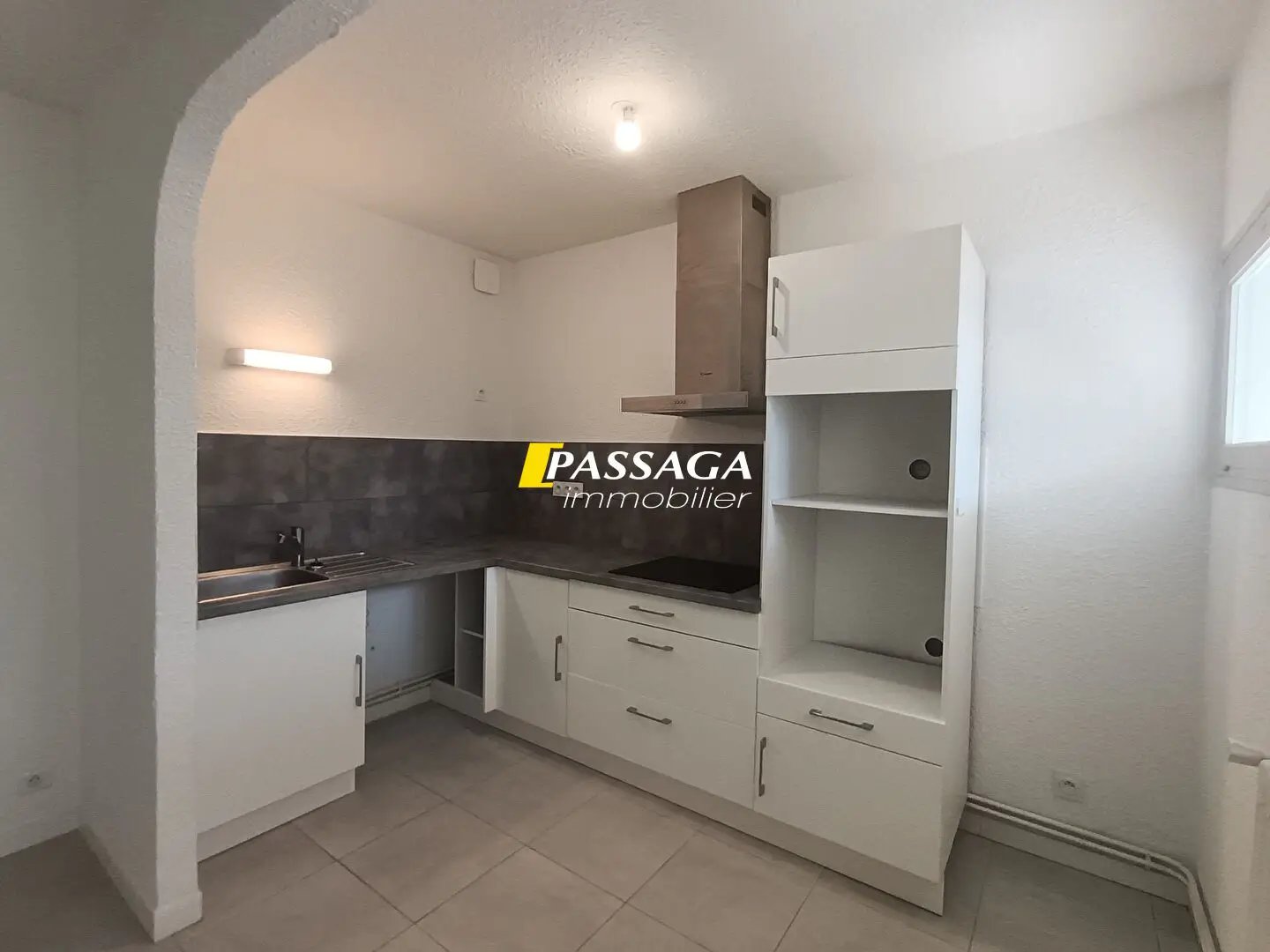 Appartement à louer, 47m², Montrozier