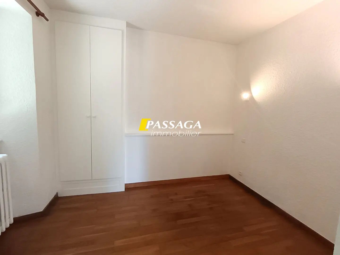 Appartement à louer, 47m², Montrozier