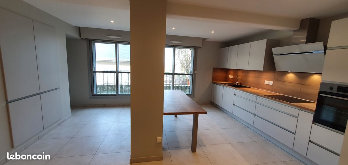 Appartement à louer, 122m², Rodez