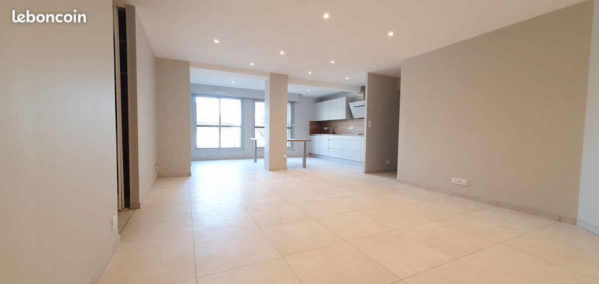 Appartement à louer, 122m², Rodez