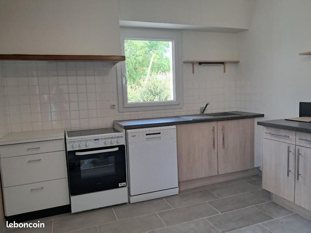 Maison à louer, 92m², La Limouzinière