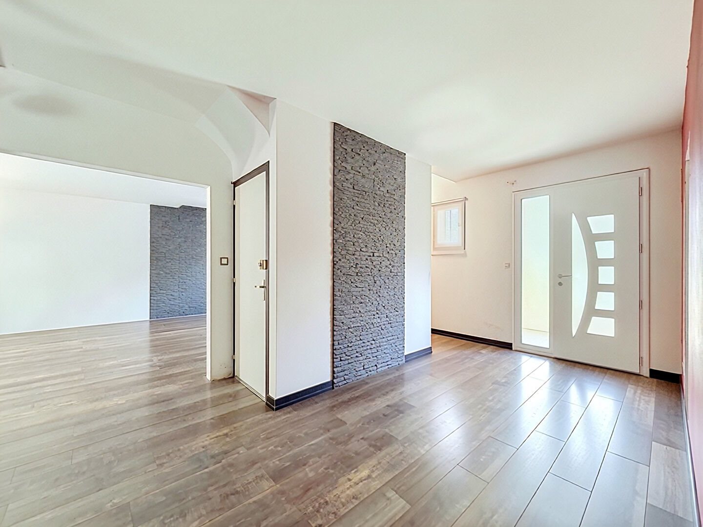 Maison à vendre, 188m², Gennes