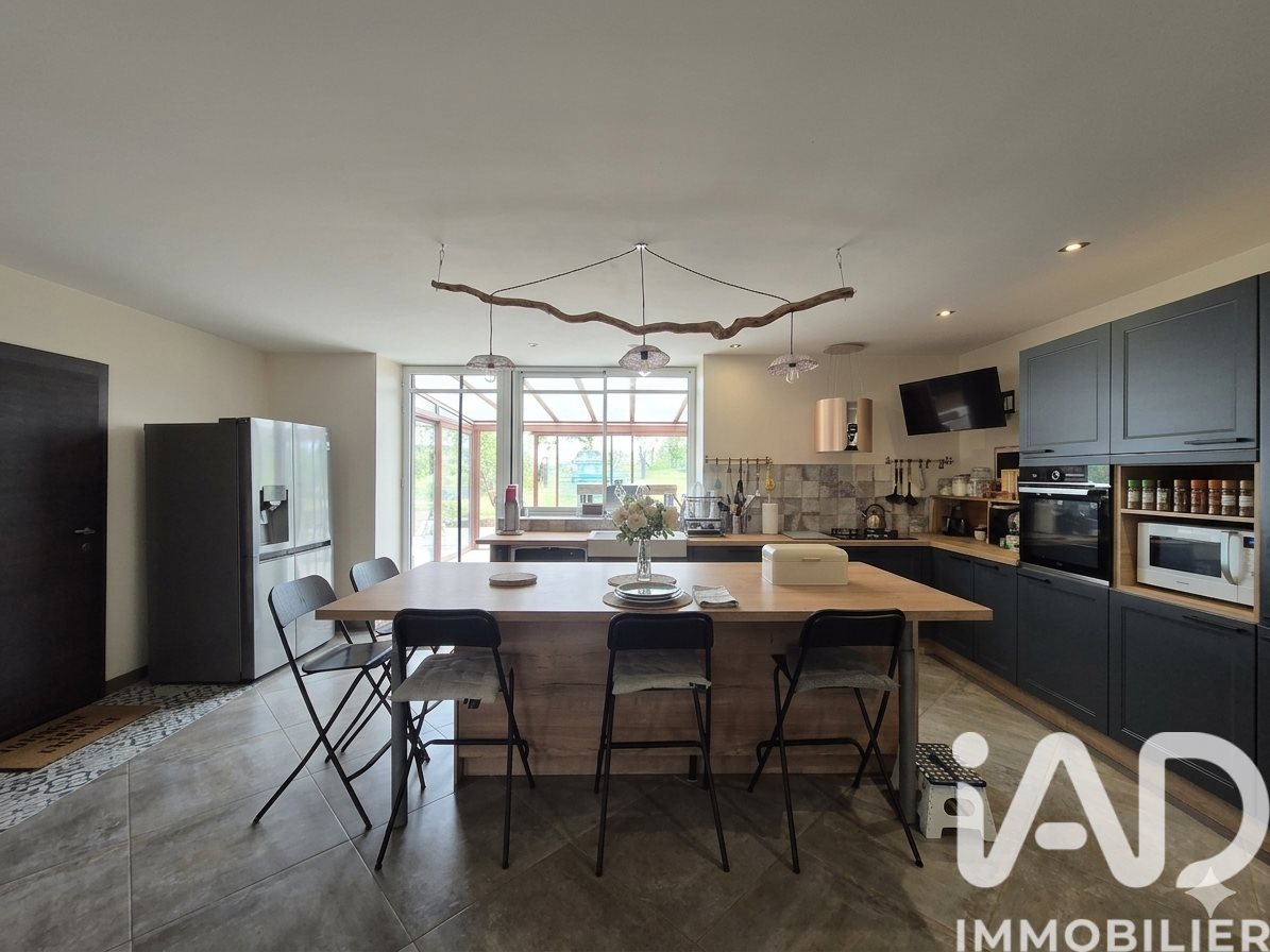 Maison à vendre, 271m², Le Vernet-Chaméane