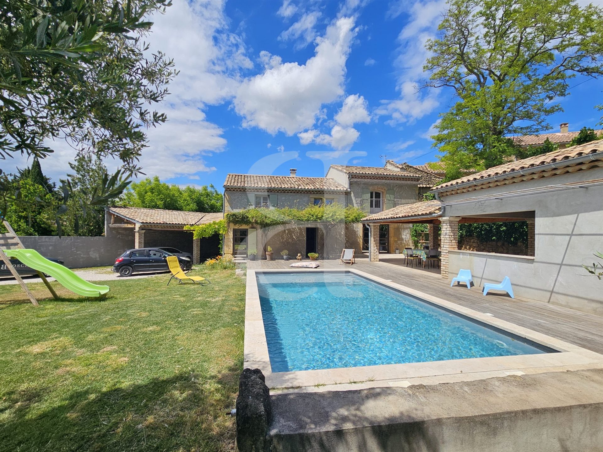 Maison à vendre, 150m², Sérignan-du-Comtat