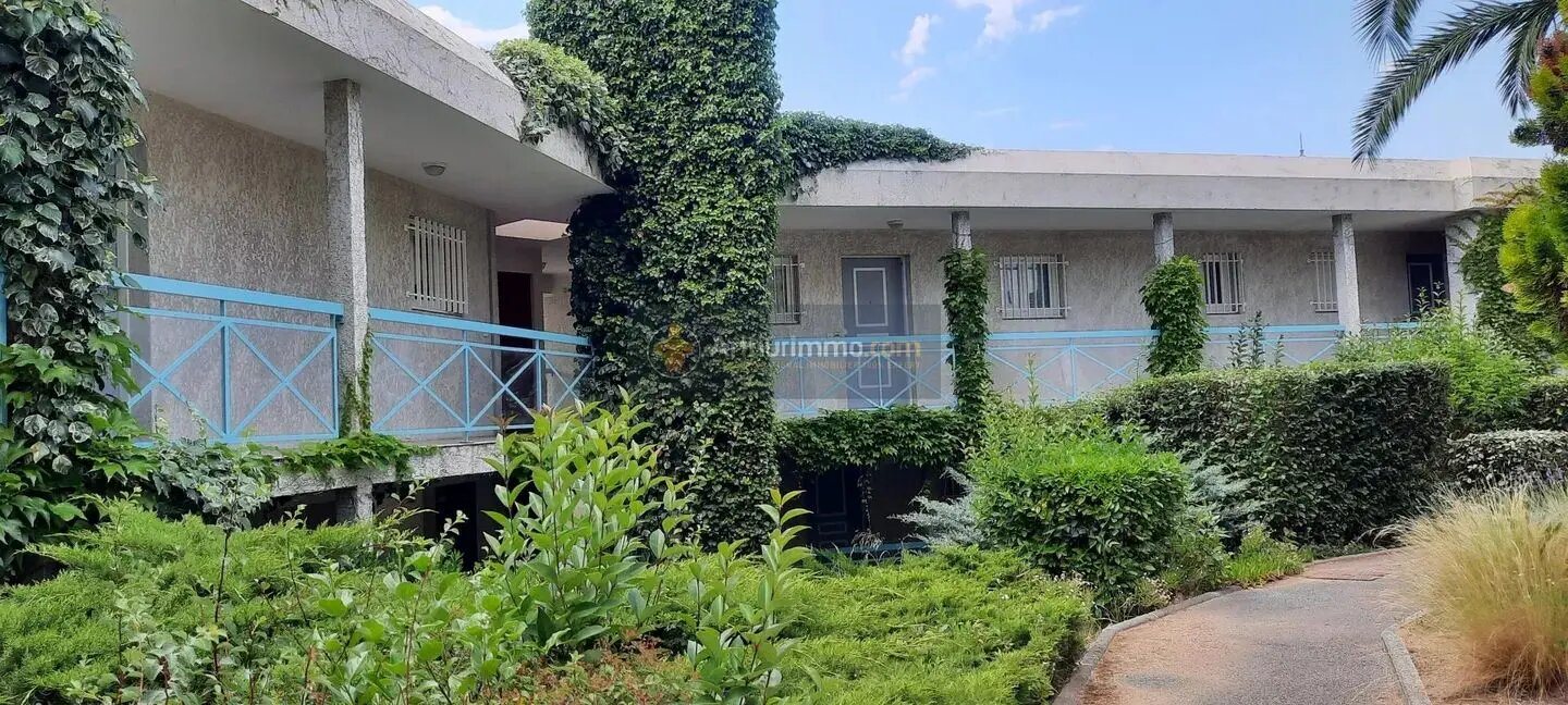 Appartement à louer, 63m², Saint-Raphaël