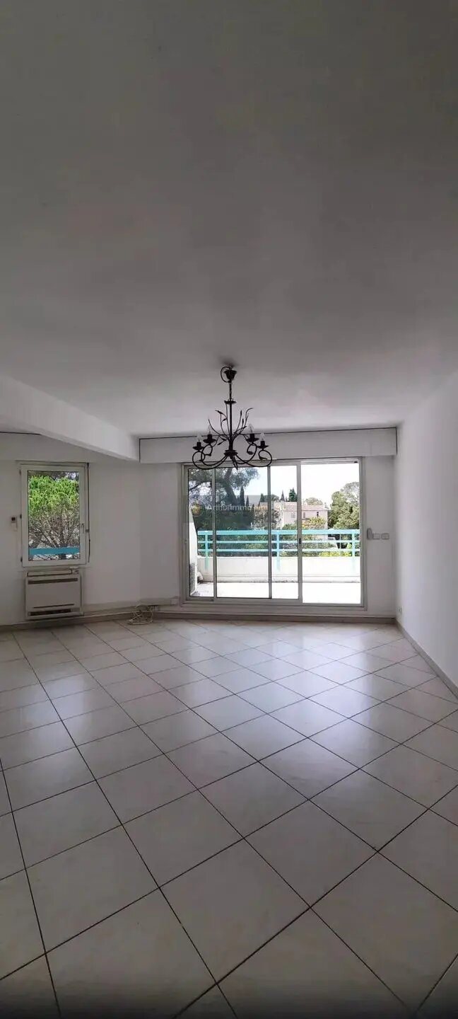 Appartement à louer, 63m², Saint-Raphaël