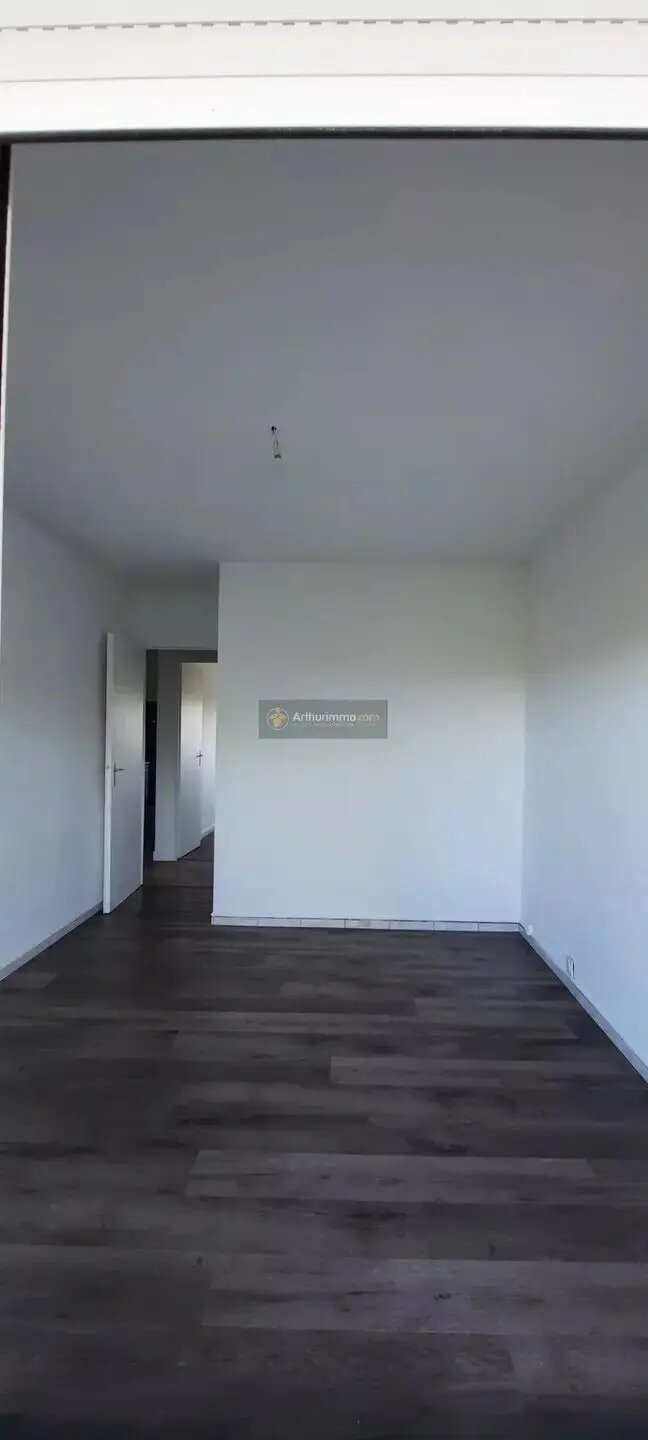 Appartement à louer, 3m², Saint-Raphaël
