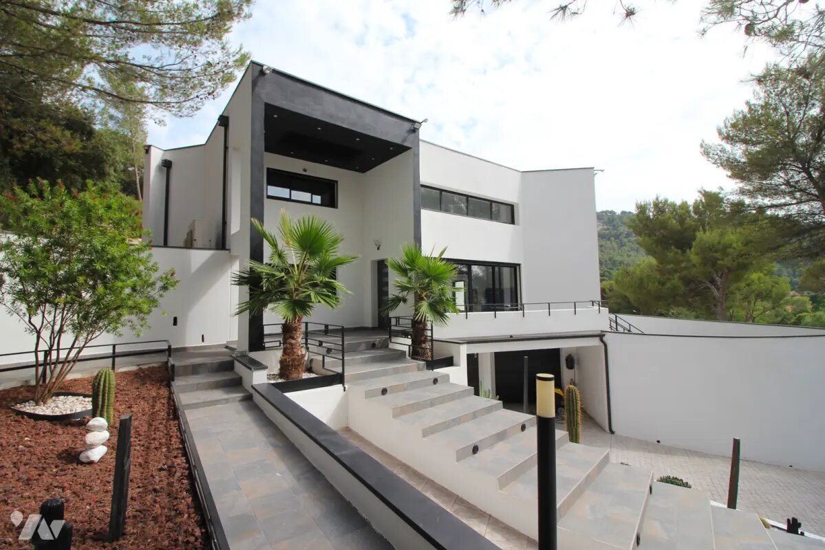 Maison à vendre, 510m², Aubagne