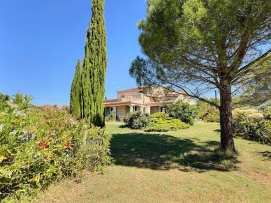 Maison à vendre, 207m², Chargé
