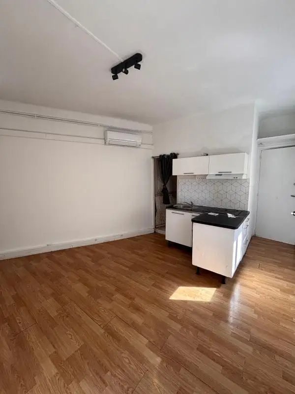 Appartement à louer, 34m², Toulon