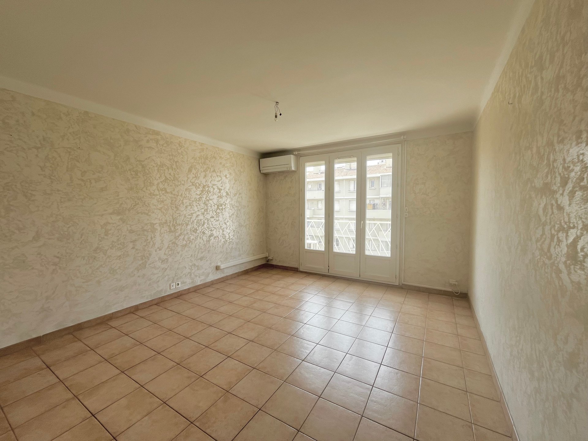 Appartement à vendre, 57m², Toulon