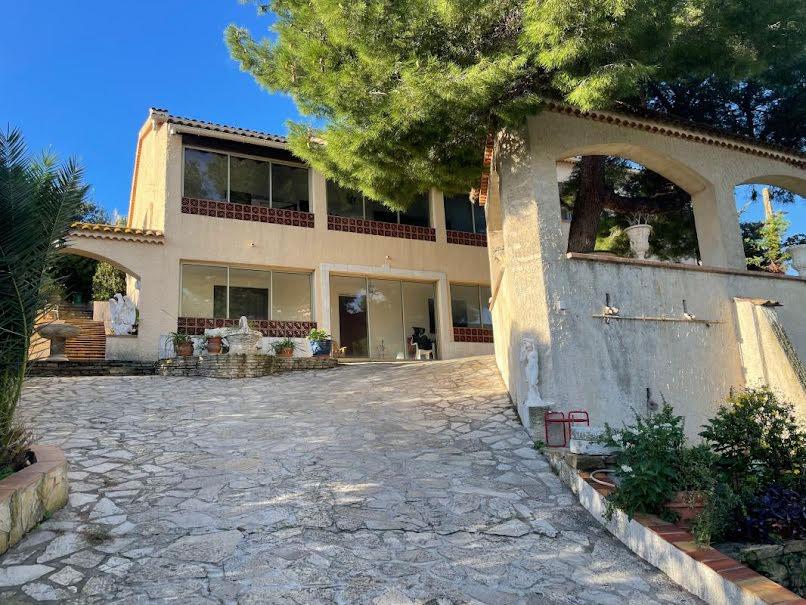 Maison à vendre, 198m², La Seyne-sur-Mer