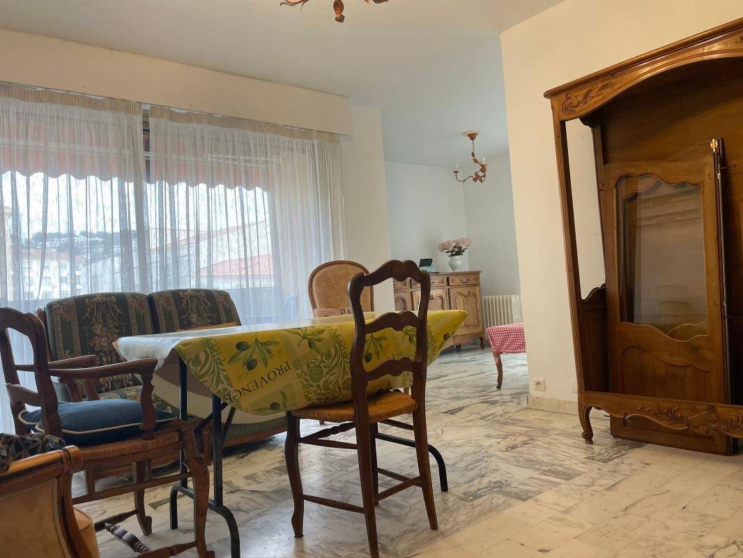 Appartement à vendre, 75m², Saint-Mandrier-sur-Mer