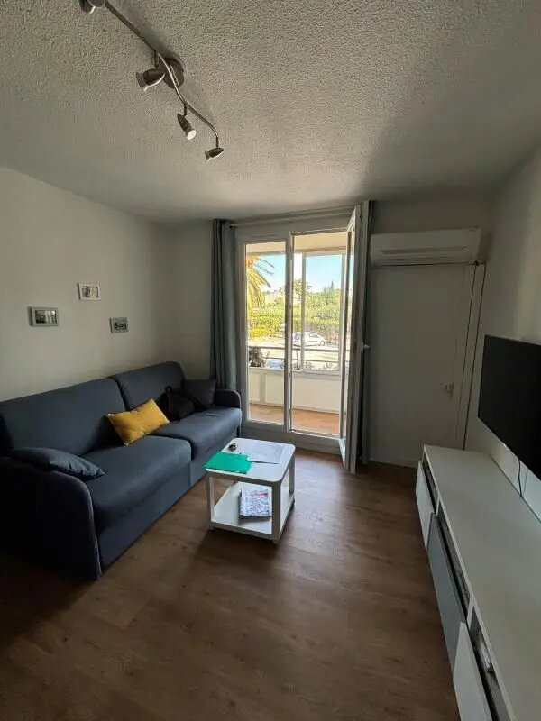 Appartement à louer, 24m², La Seyne-sur-Mer