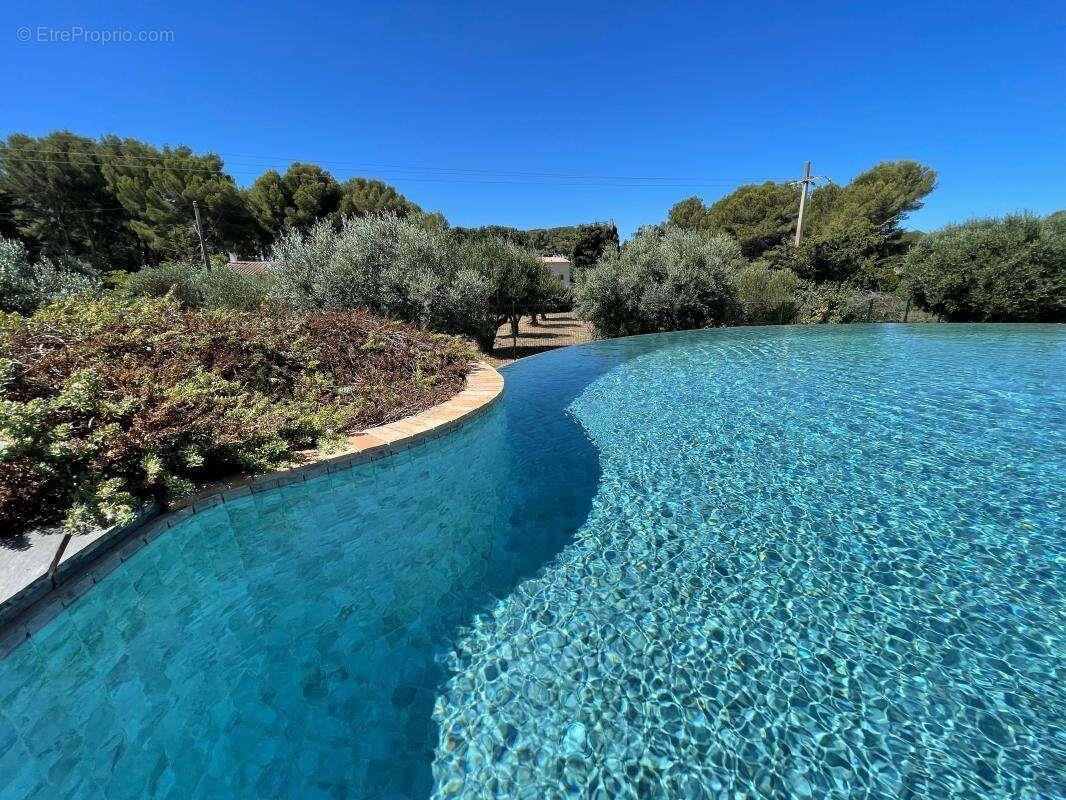 Maison à vendre, 240m², Six-Fours-les-Plages
