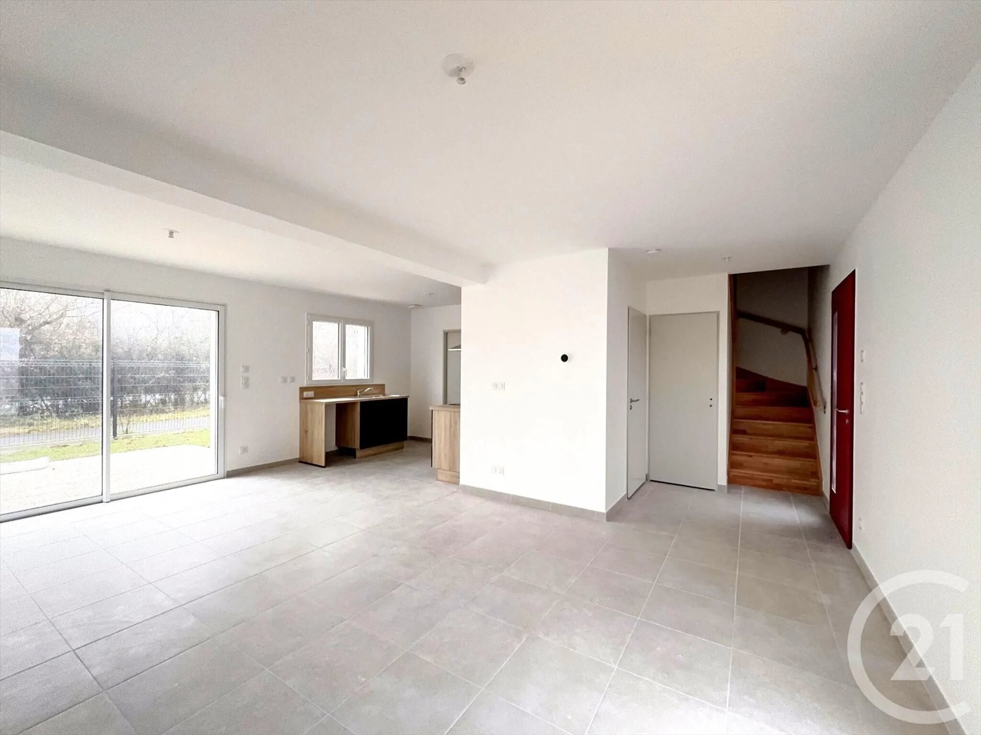 Maison à louer, 92m², Ardon