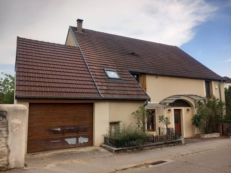 Maison à vendre, 143m², Authume