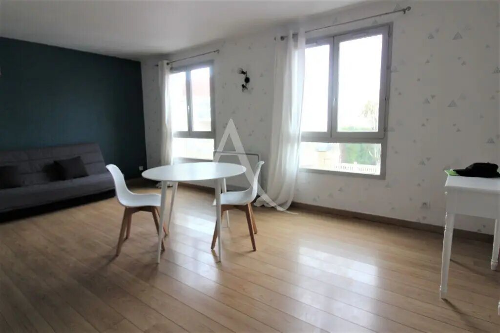 Appartement à louer, 34m², Le Creusot