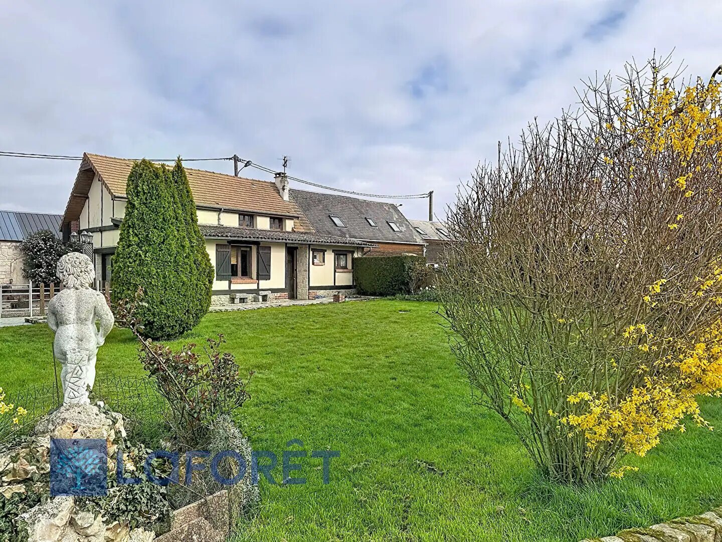 Maison à vendre, 110m², Sainte-Colombe-la-Commanderie