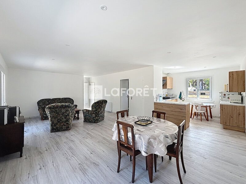 Maison à vendre, 82m², Conches-en-Ouche