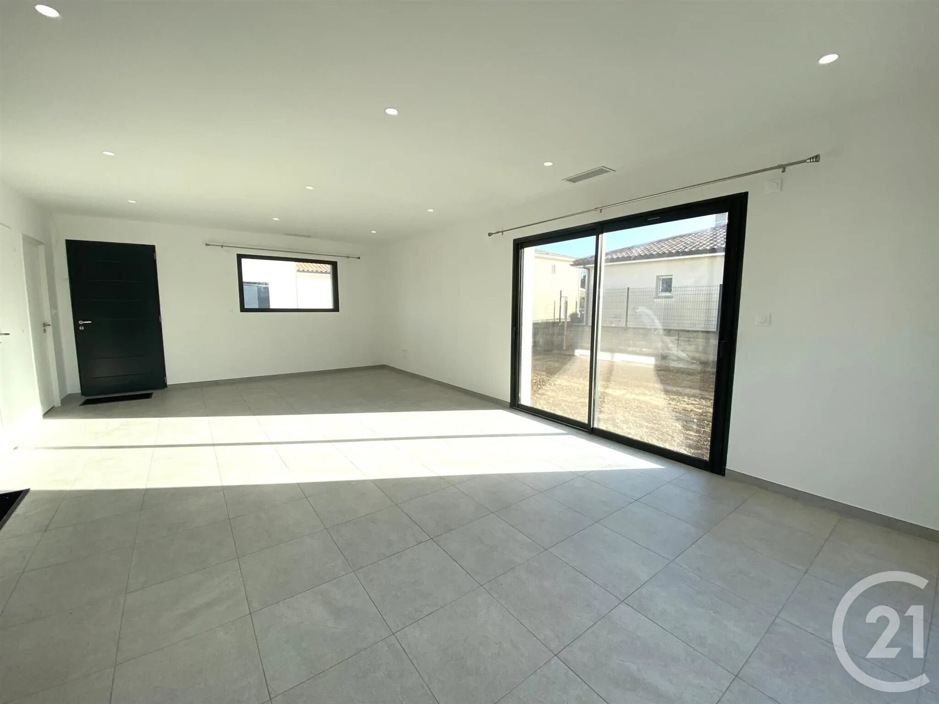 Maison à louer, 100m², Vernet
