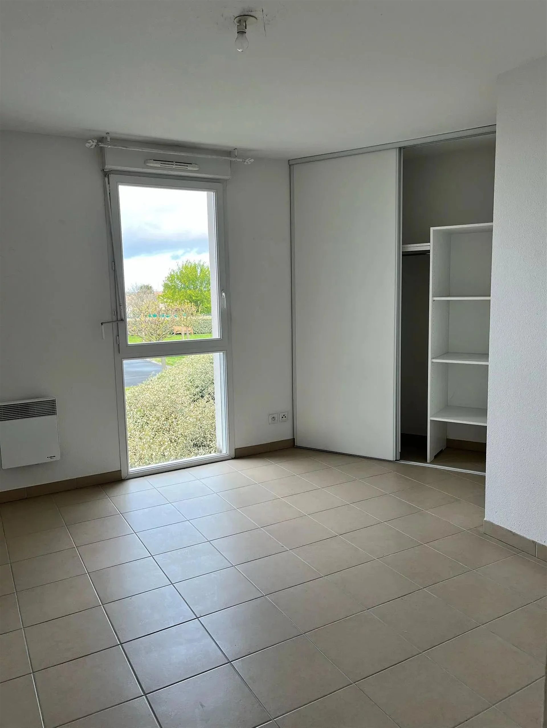 Appartement à louer, 43m², Rochefort