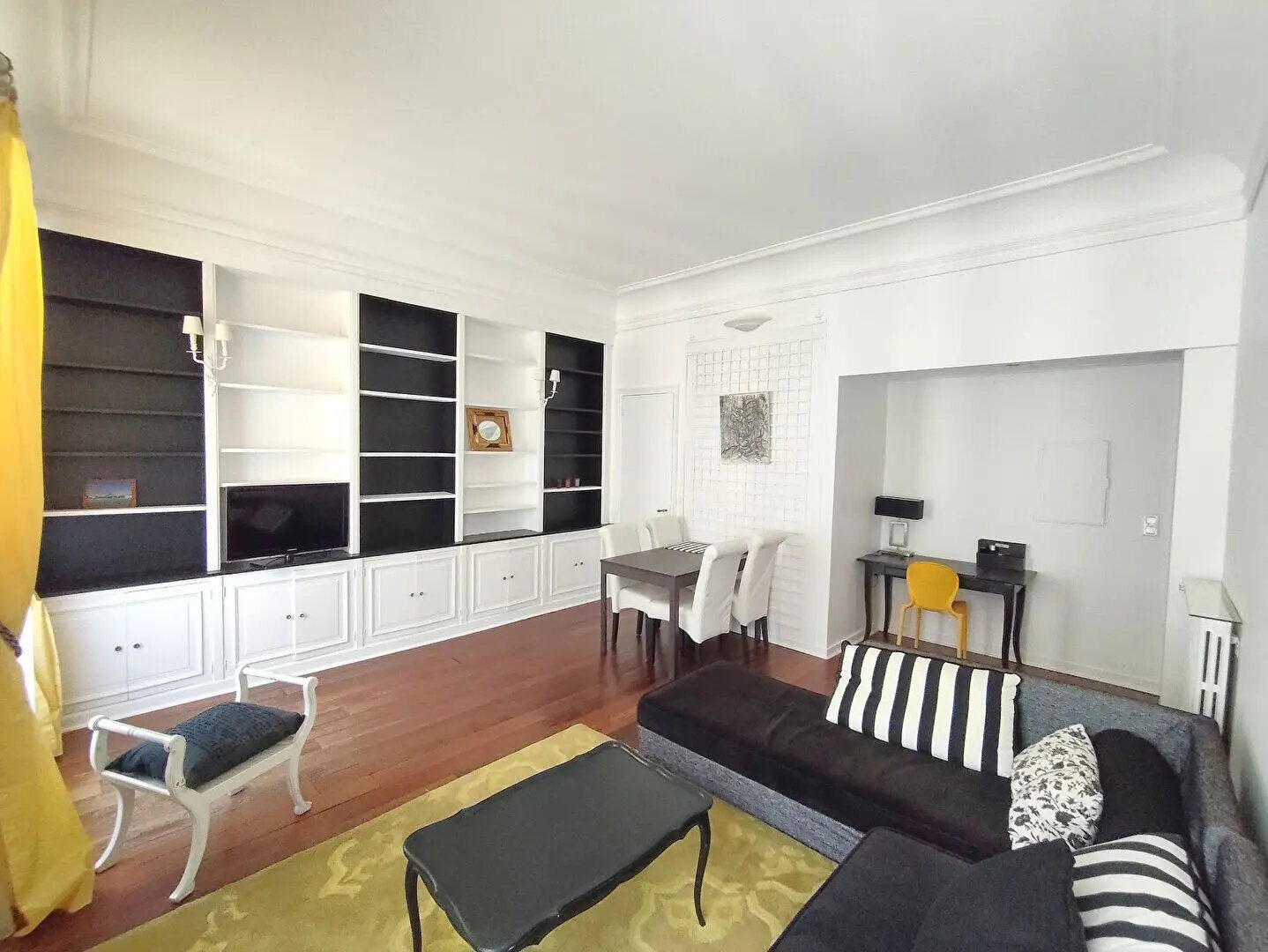 Appartement à louer, 55m², Paris 8ème