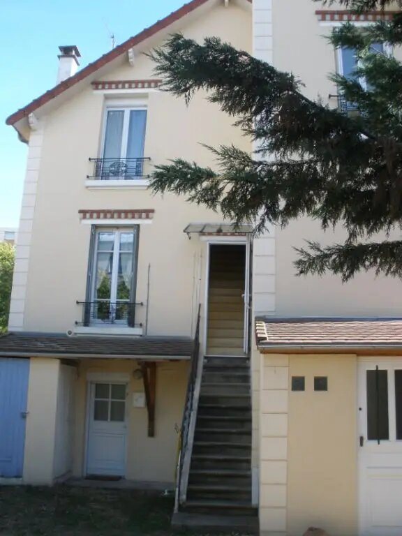 Appartement à louer, 29m², Poissy