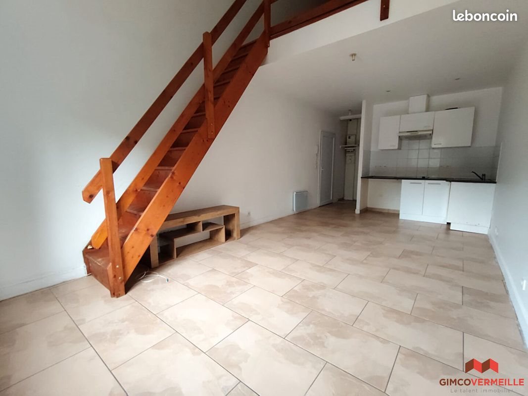 Appartement à louer, 35m², Éragny